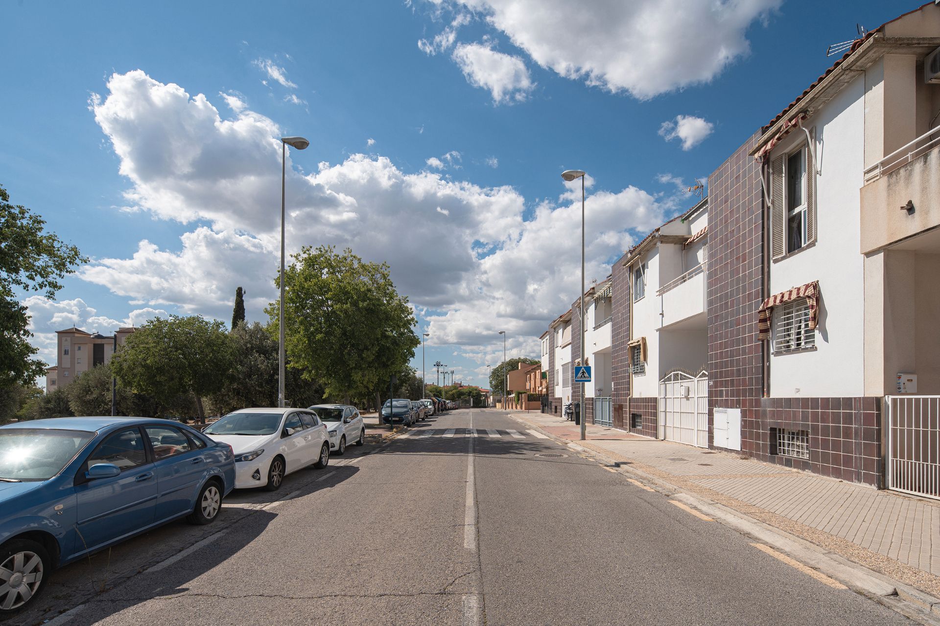 Exterior view of House or chalet for sale in  Granada Capital  with Air Conditioner, Heating and Private garden
