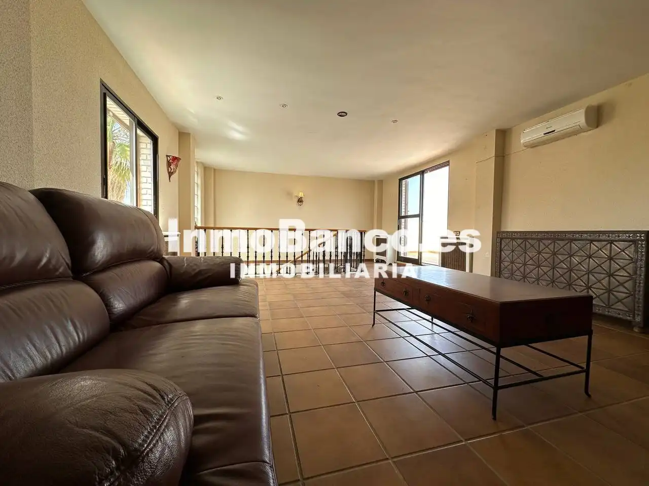 Casa o chalet de alquiler en Chiva con Aire acondicionado, Calefacción y Jardín privado