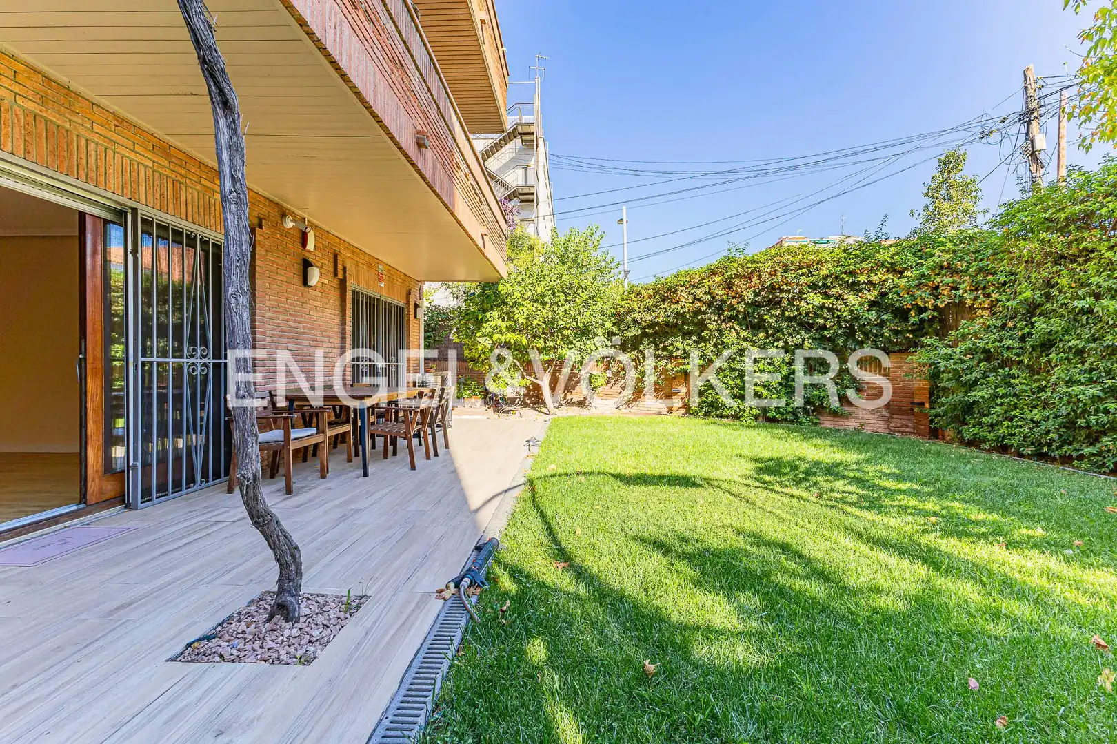 Ground floor with garden for sale in El Gall