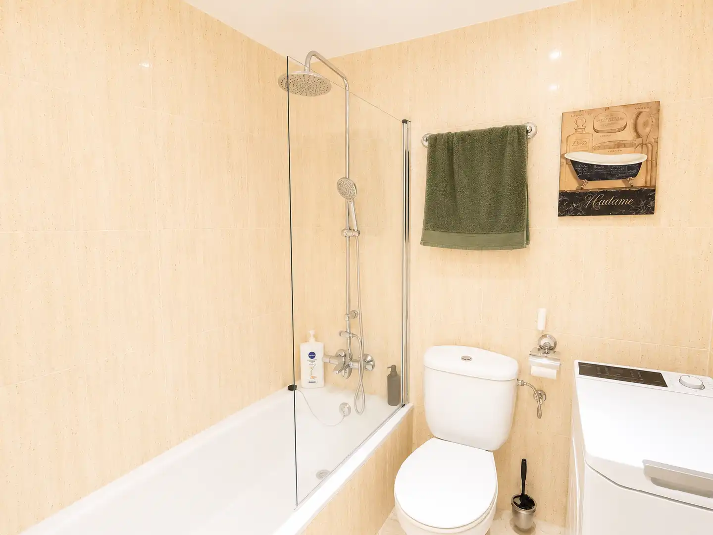 Bathroom of Flat for sale in Bilbao 