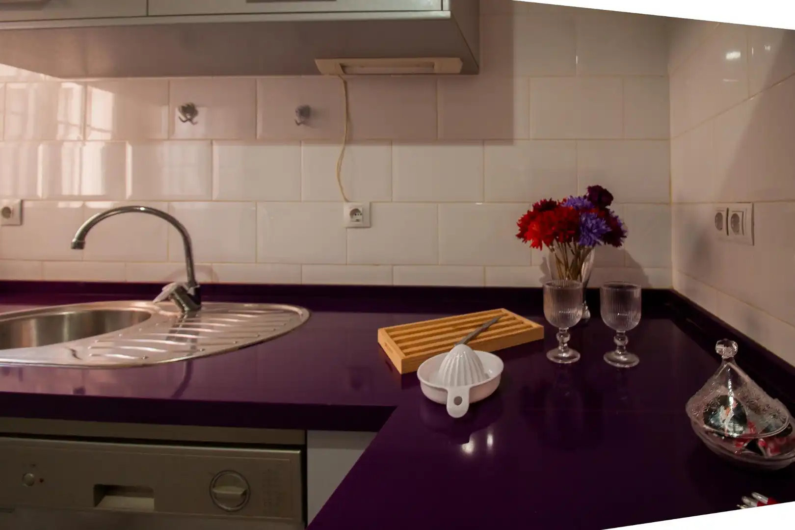Kitchen of Duplexes for sale in Tomares  with Air Conditioner, Terrace and Balcony
