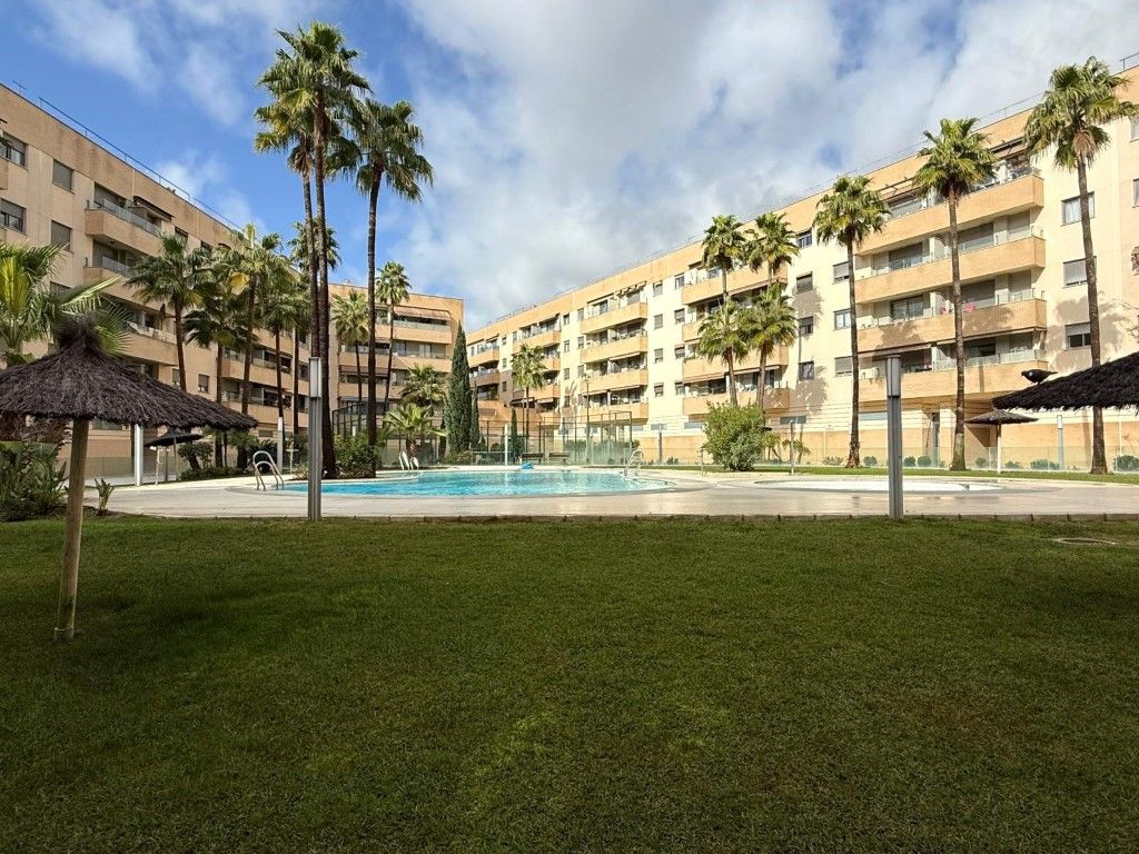 Piscina de Àtic de lloguer en  Córdoba Capital amb Terrassa i Piscina