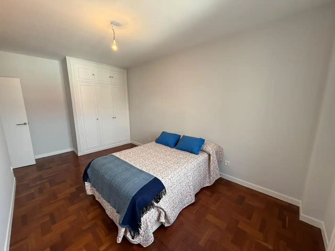 Habitación de Piso en venta en Castro-Urdiales con Calefacción, Parquet y Balcón