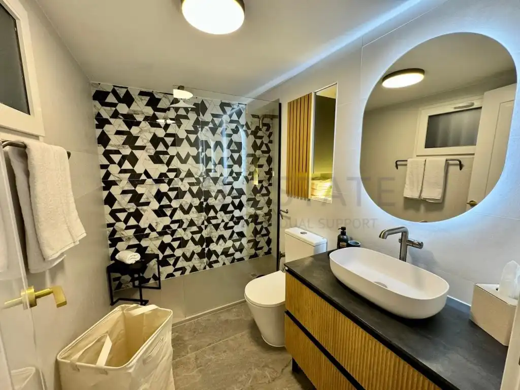 Bathroom of Flat for rent in Rincón de Loix