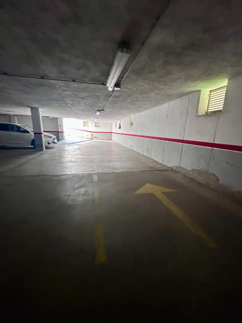 Individual with lift for sale in Passeig de la Universitat, imagen 2