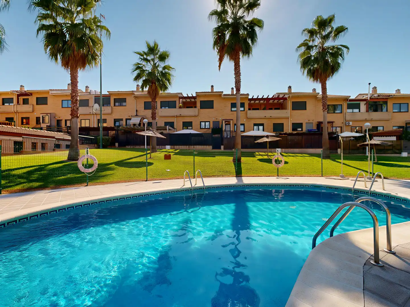 Terraced house with pool for sale in Montesol - Mejostilla, imagen 5