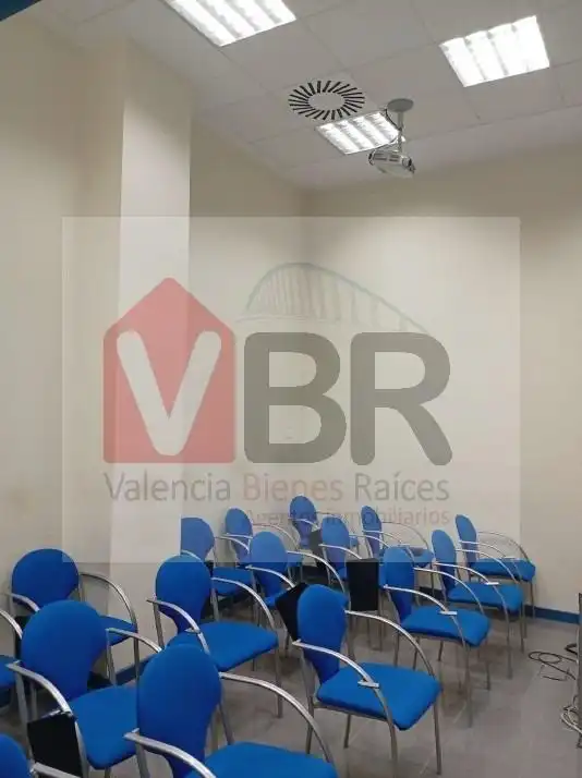 Oficina de lloguer a Calle de Botiguers, imagen 18