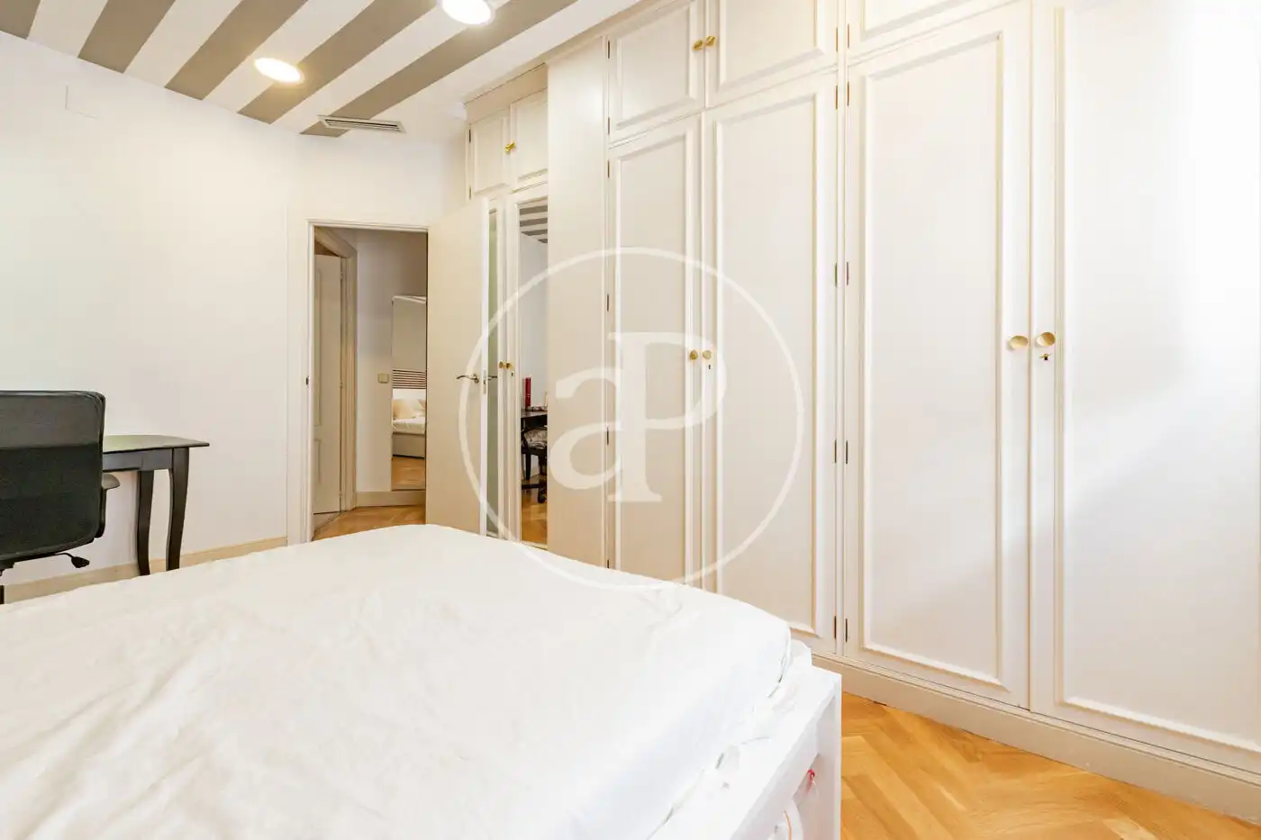 Dormitori de Pis en venda en Madrid amb Aire condicionat, Calefacció i Terrassa