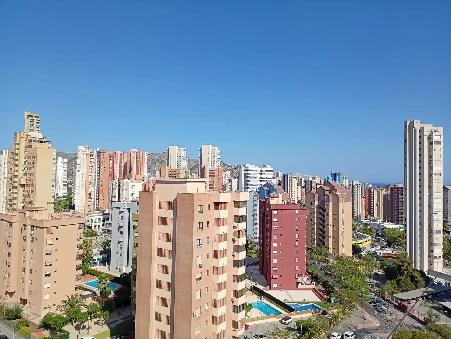 Vista exterior de Pis en venda en Benidorm amb Piscina, Moblat i Piscina comunitària