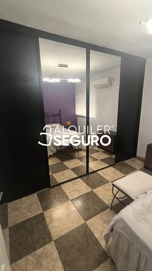 Wohnung zur Miete in Sevilla mit Klimaanlage und Möbliert