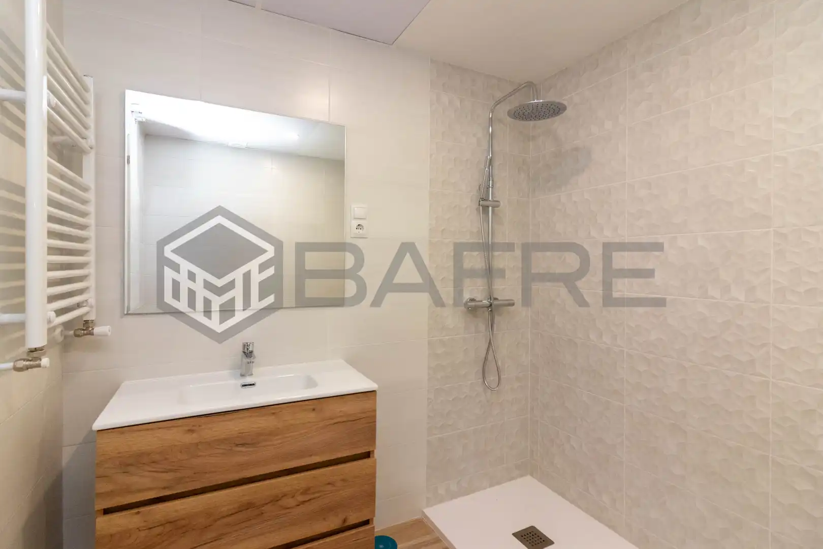 Baño de Piso en venta en Madrid con Calefacción
