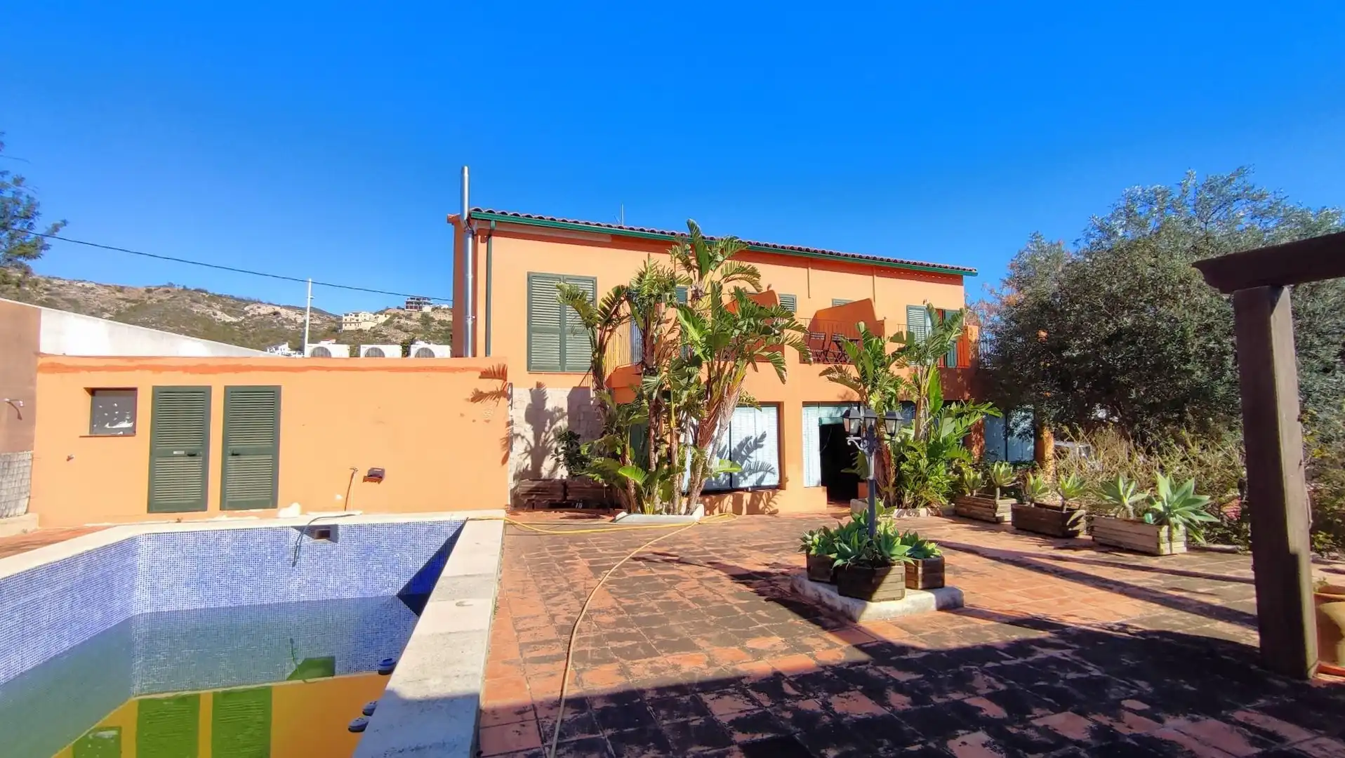 Vista exterior de Casa o chalet en venta en Gandia con Aire acondicionado, Calefacción y Jardín privado