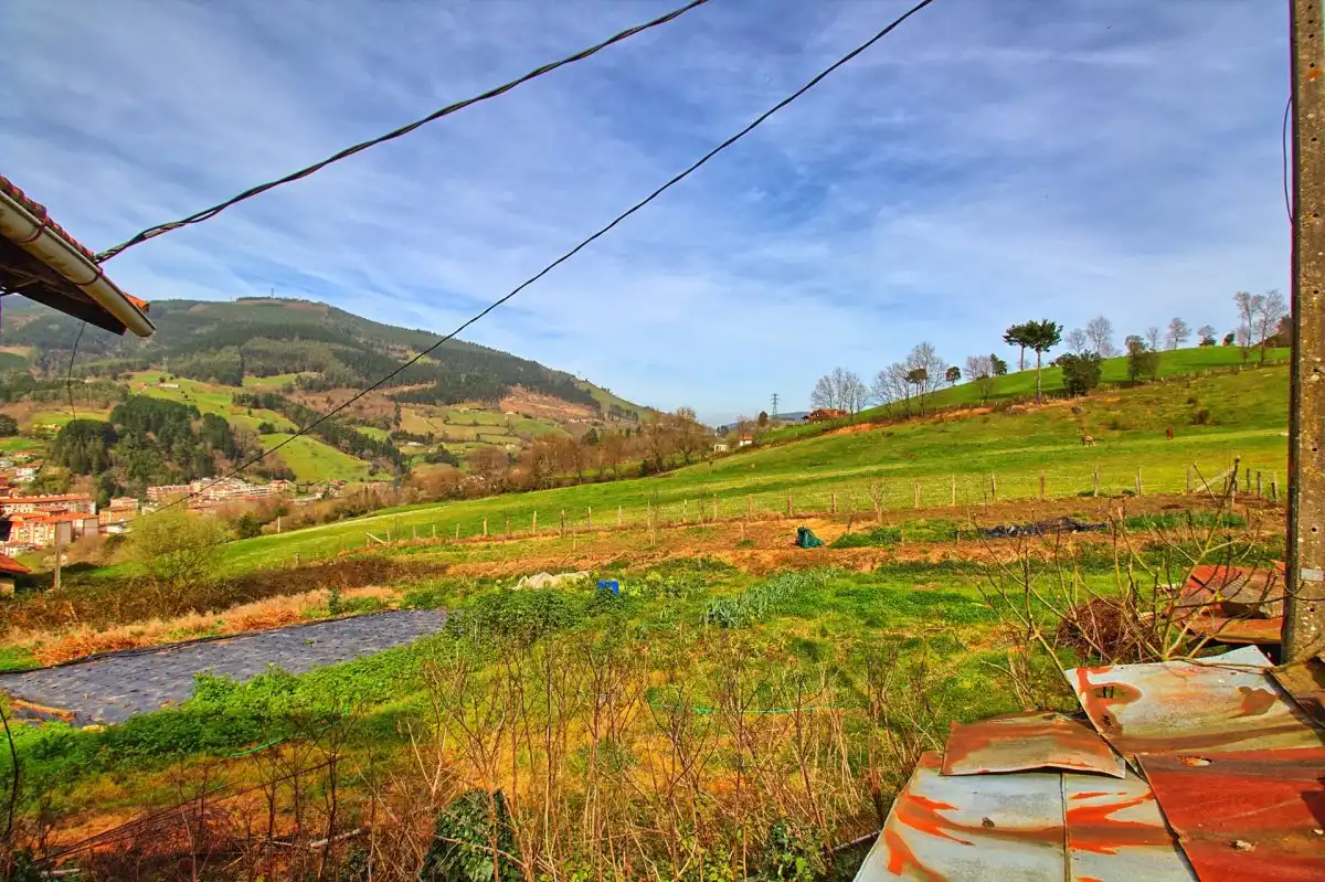 Land for sale in Balmaseda