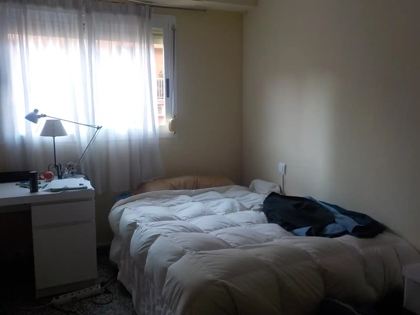 Habitación de Piso en venta en Valencia con Aire acondicionado, Amueblado y Horno
