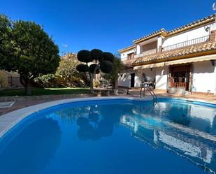 Jardí de Casa o xalet en venda en Antequera amb Aire condicionat, Terrassa i Piscina