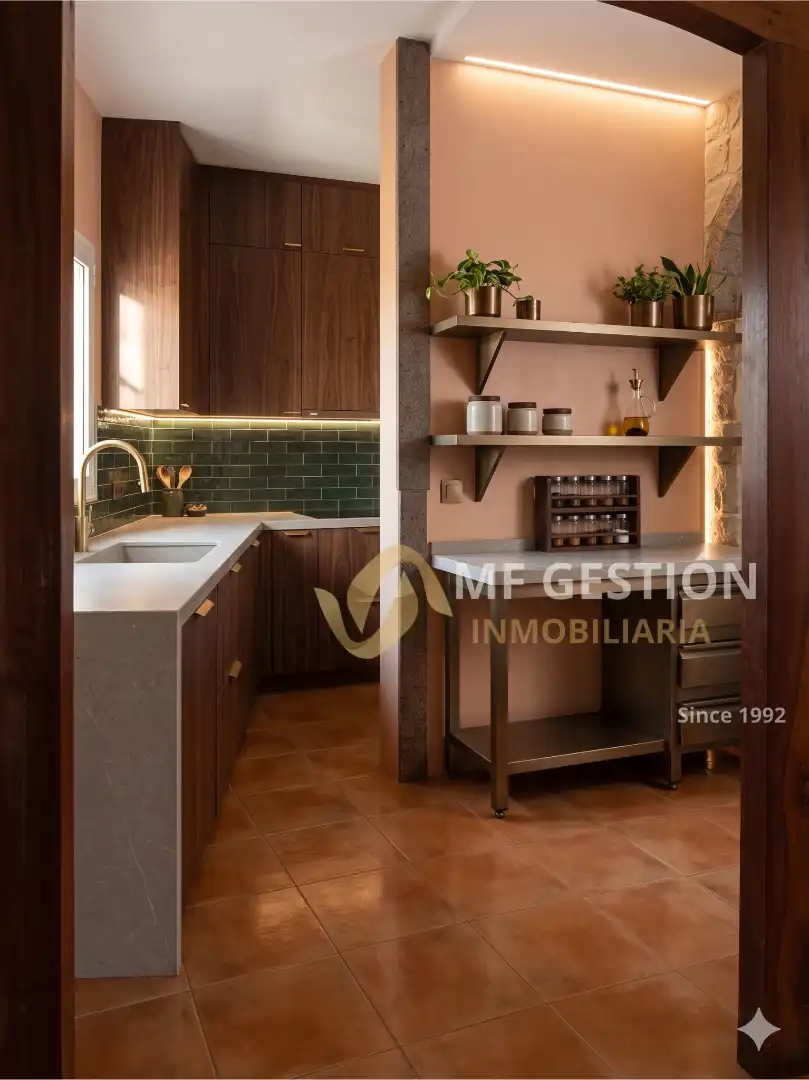 Cocina de Local en venta en Vigo  con Aire acondicionado y Calefacción