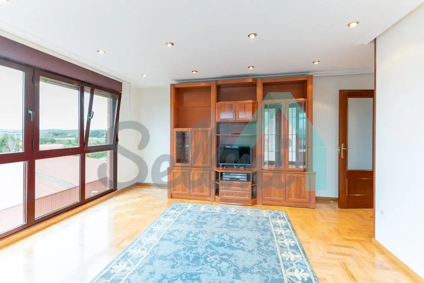 Living room of Flat for rent in Lugones