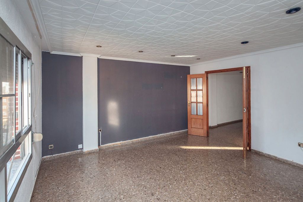 Flat for sale in Tavernes Blanques  with Balcony