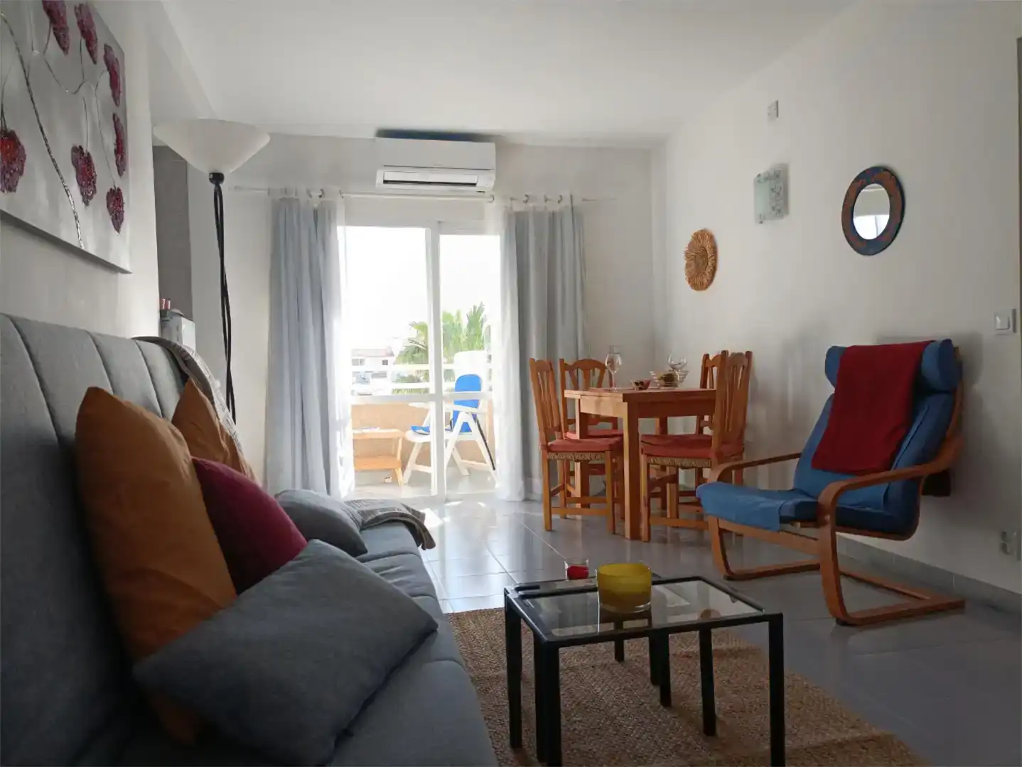Living room of Flat for rent in Pollença  with Air Conditioner, Private garden and Furnished