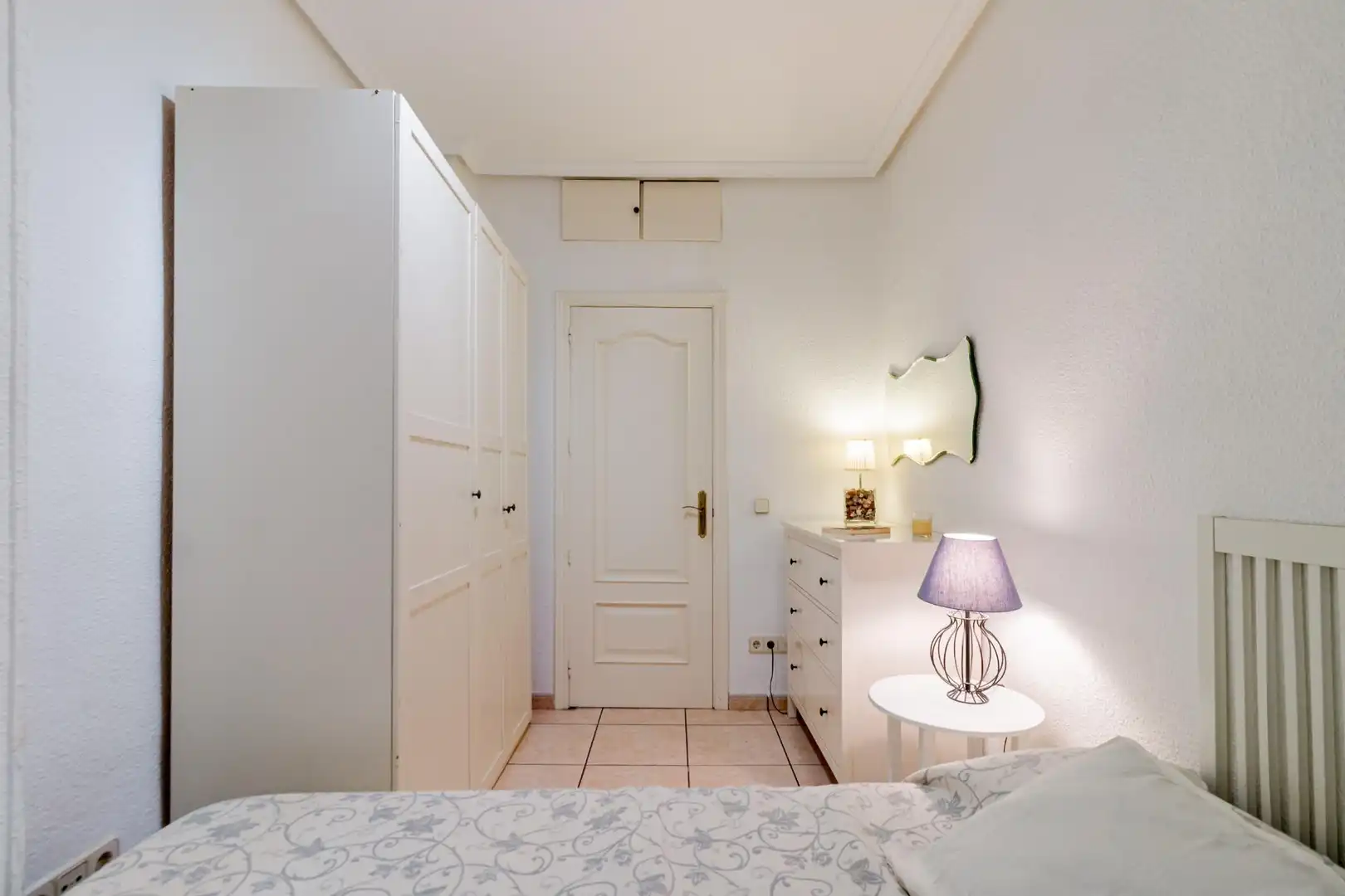 Bedroom of Flat for sale in Madrid  with Heating and Furnished
