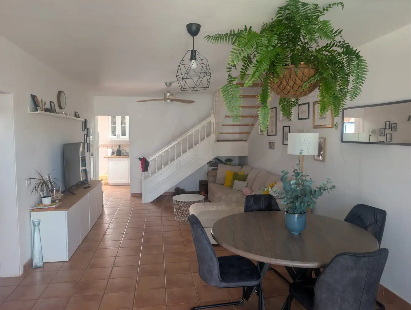 Sala de estar de Casa adosada en venta en Yaiza con Calefacción, Terraza y Piscina