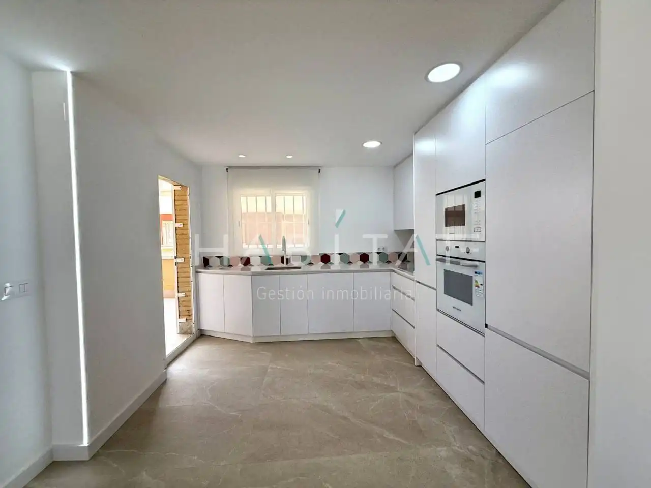 Cocina de Casa o chalet en venta en San Pedro del Pinatar con Terraza