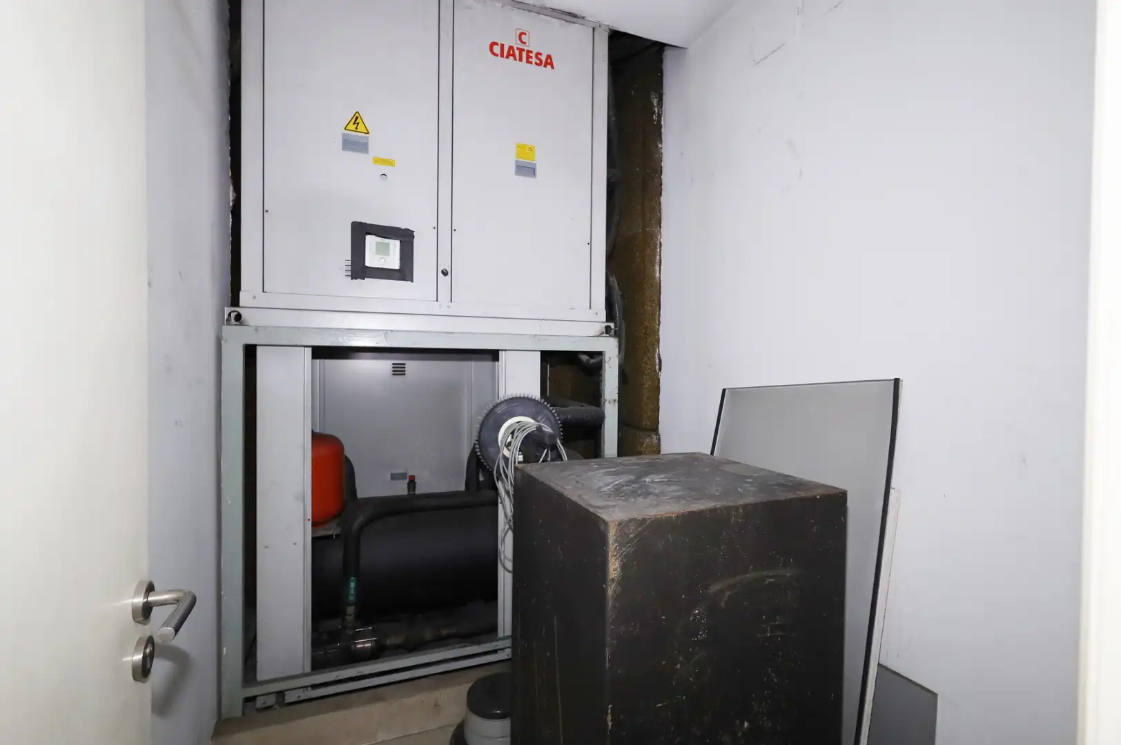 Geschaftsraum zur Miete in Madrid mit Klimaanlage, Heizung und Möbliert
