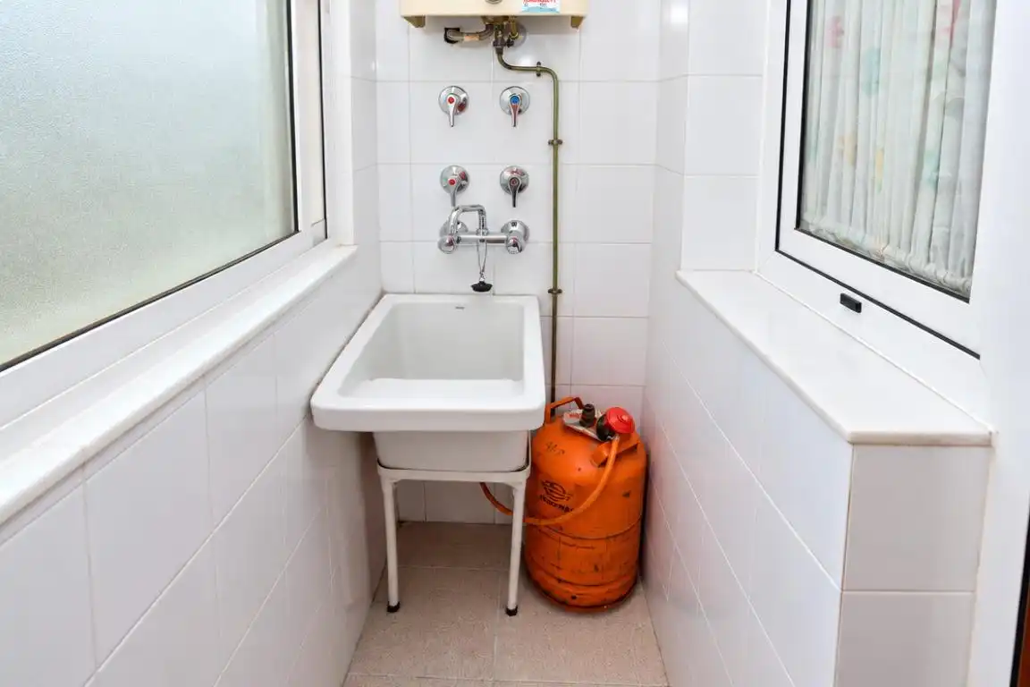 Baño de Piso en venta en El Ejido con Trastero, Amueblado y Balcón