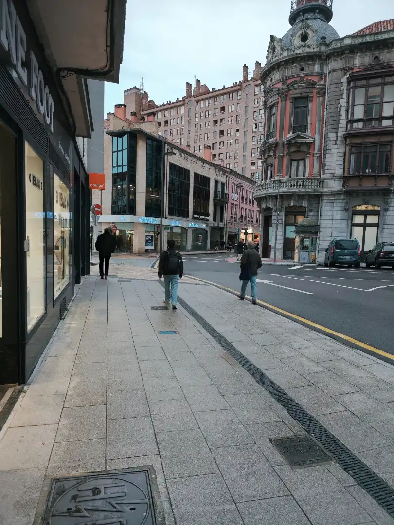 Vista exterior de Apartamento en venta en Avilés