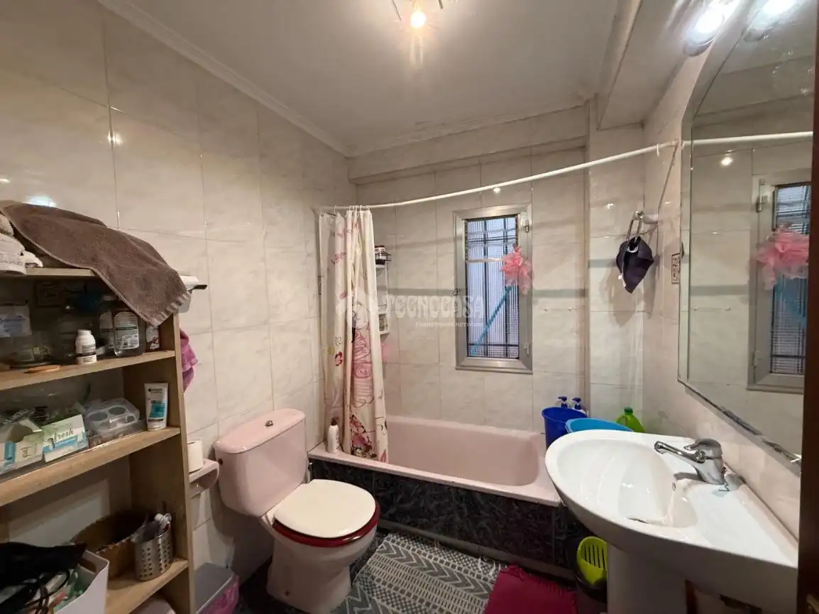 Baño de Piso en venta en Gijón 