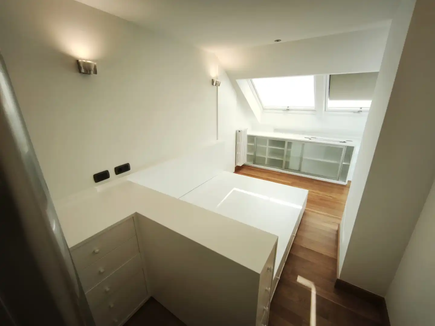 Habitación de Piso de alquiler en Vigo  con Terraza, Trastero y Amueblado