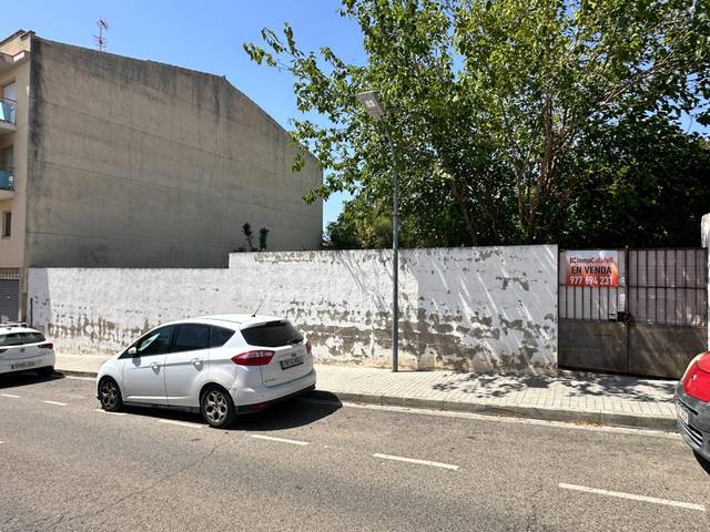 Terreno residencial en Venta en  JOSEP BARGES I BARBA, 7 en Calafell Poble