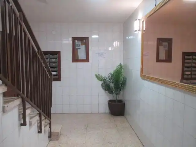 Wohnung zur Miete in Granada mit Klimaanlage, Möbliert und Balkon
