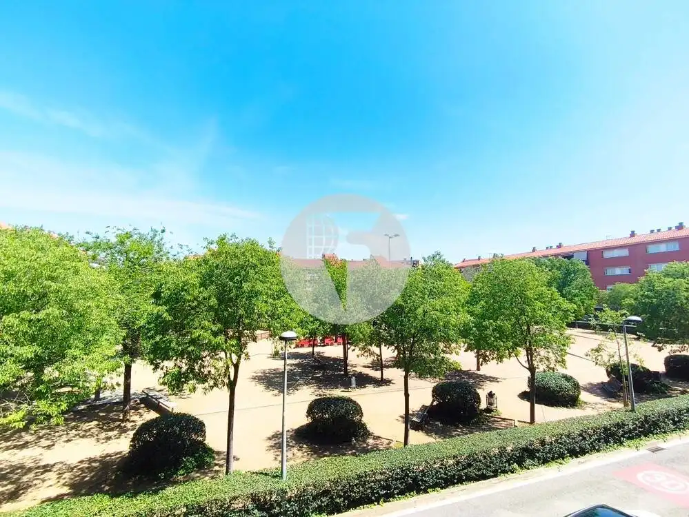 Vista exterior de Piso en venta en Manresa con Calefacción y Balcón