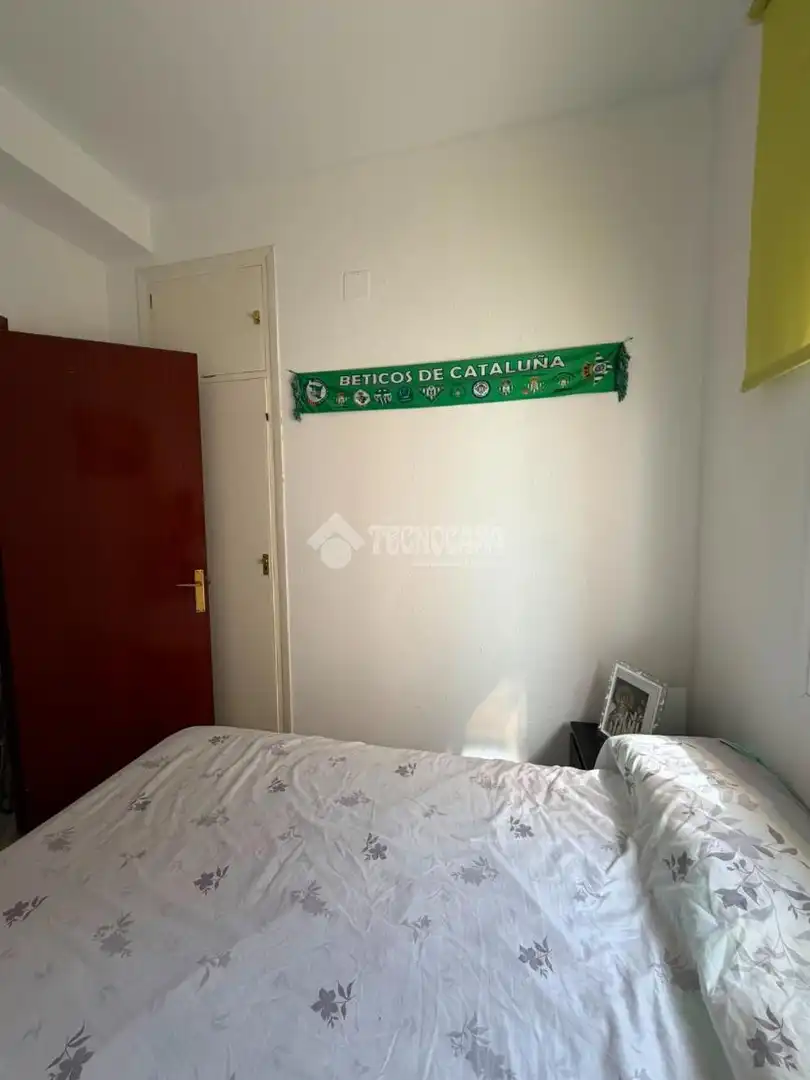 Flat for sale in Salesianos