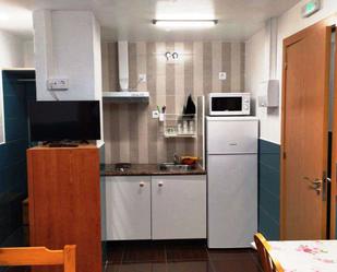 Kitchen of Study to share in L'Hospitalet de Llobregat  with Air Conditioner and Terrace