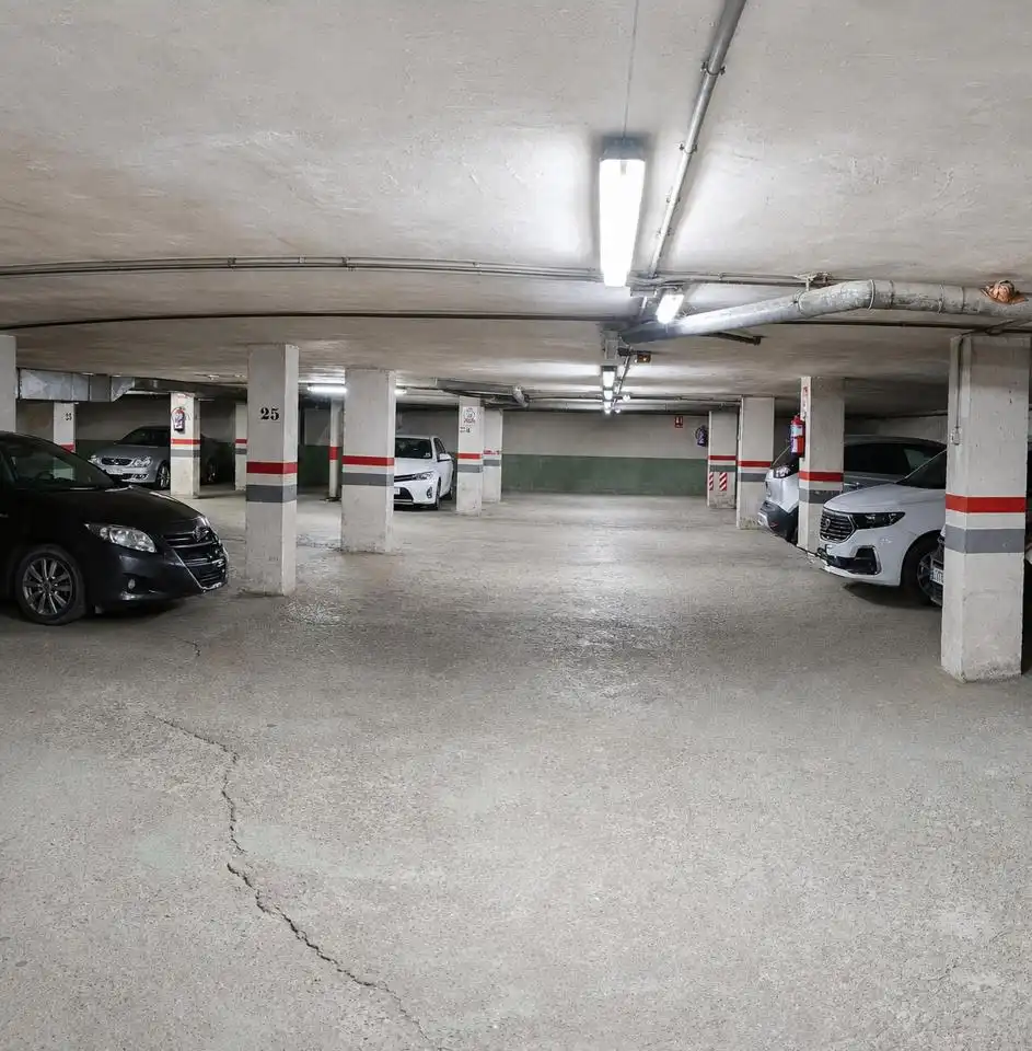 Parkplatz von Garage zum Verkauf in Calatayud
