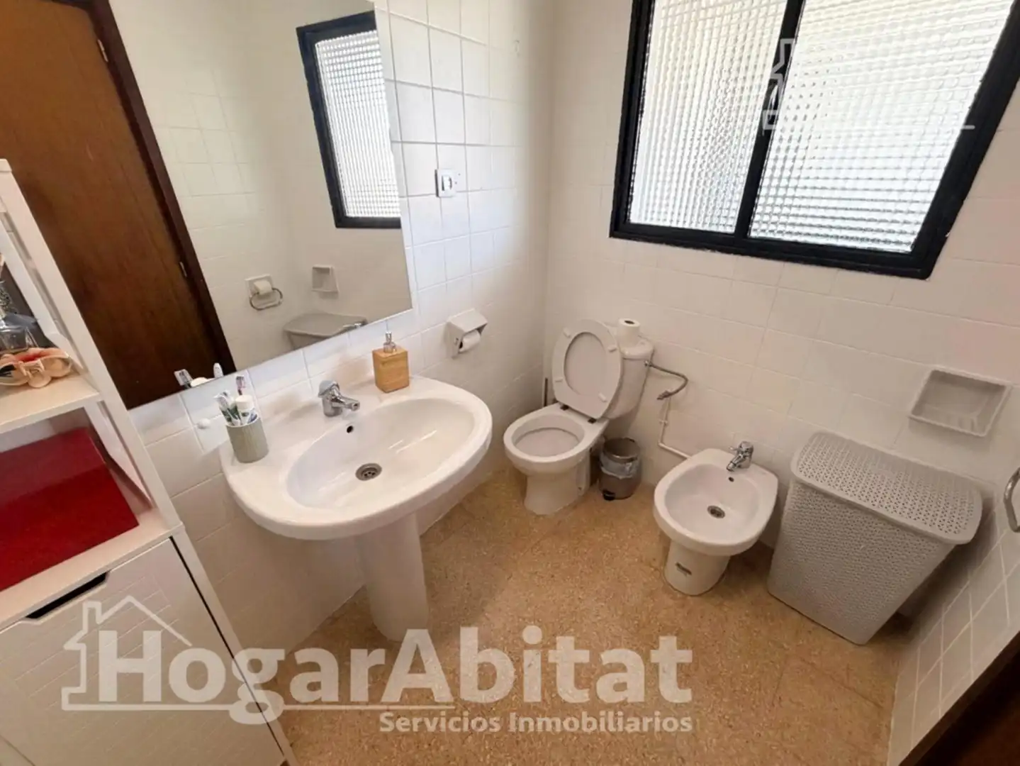 Bathroom of Flat for sale in Cheste  with Air Conditioner, Heating and Terrace