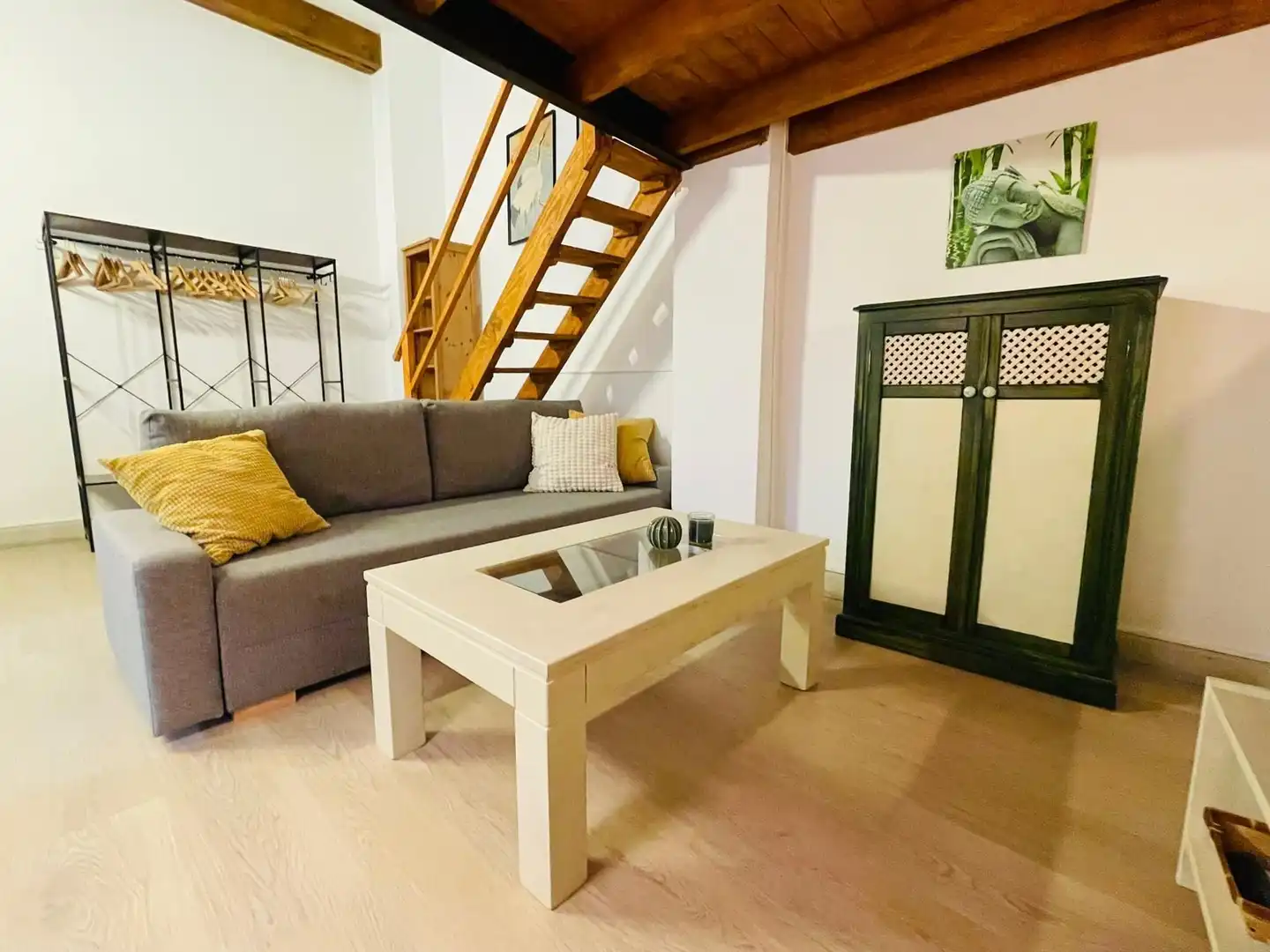 Wohnzimmer von Wohnungen zur Miete in Málaga mit Möbliert