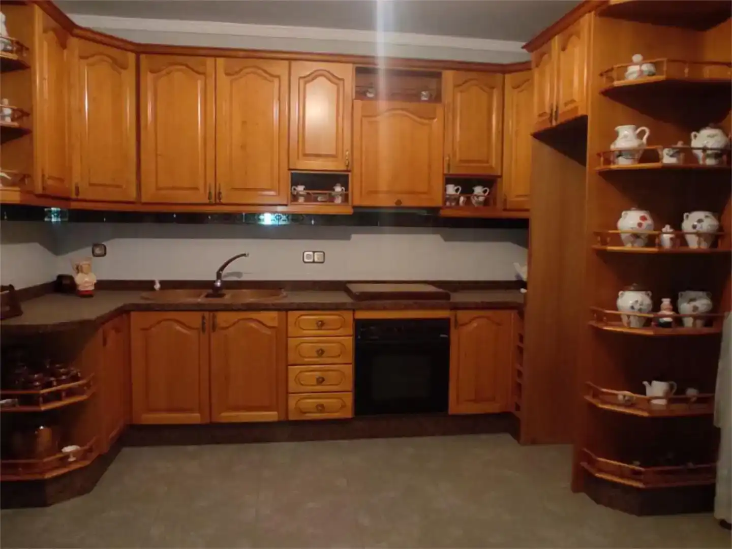 Kitchen of Flat for sale in Arroyo del Ojanco  with Storage room