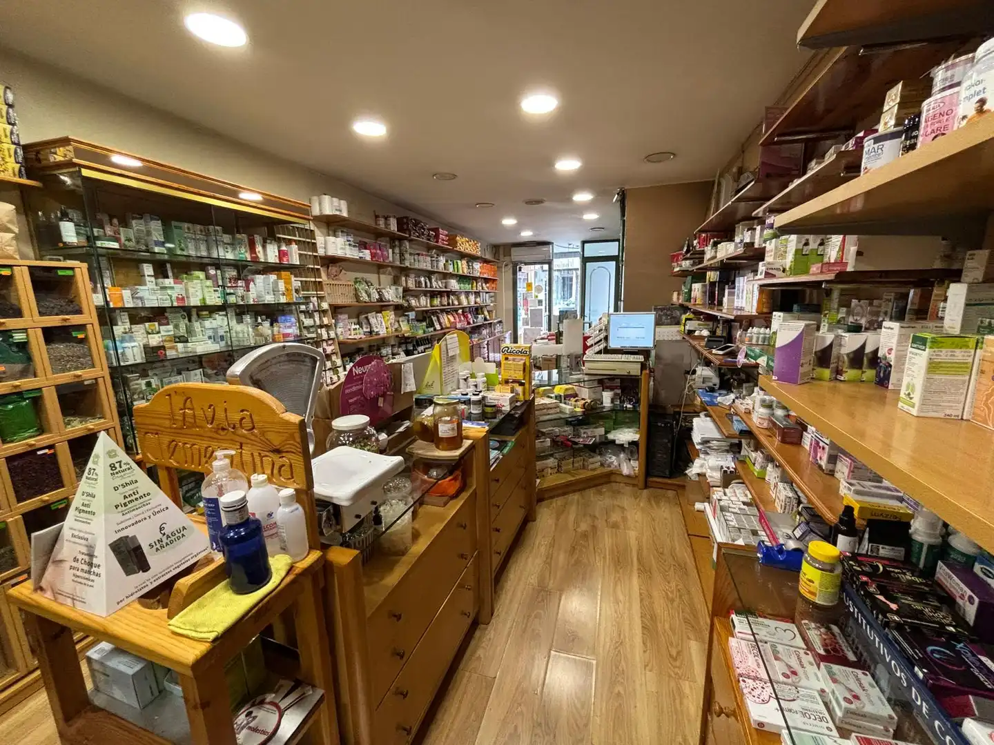 Business premises for transfer in Carrer de Girona 112, imagen 4