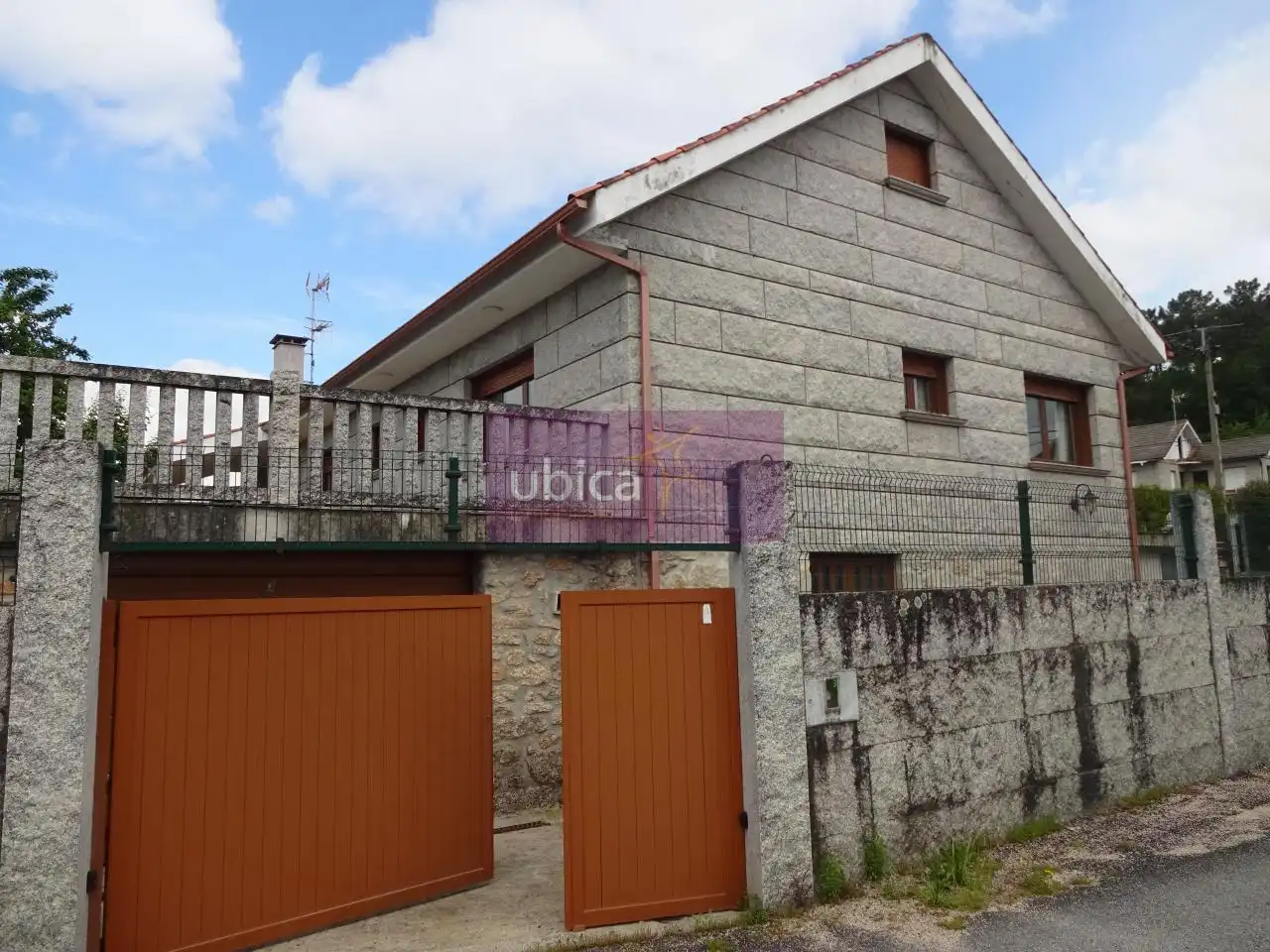 Exterior view of Houses for rent in Ponteareas  with Heating, Private garden and Terrace