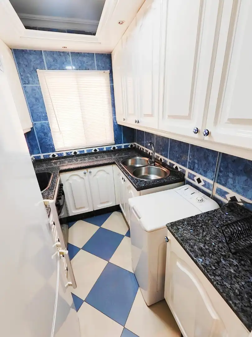 Kitchen of Flat for rent in Sevilla  with Air Conditioner, Terrace and Furnished