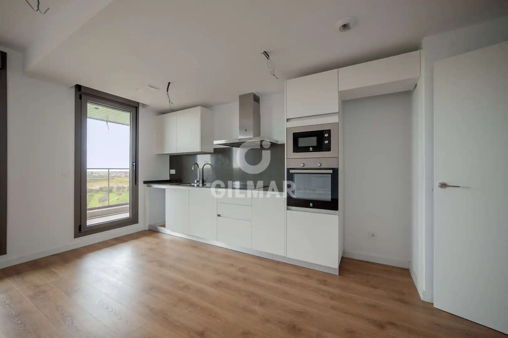 Kitchen of Flat for sale in Tomares  with Heating, Private garden and Storage room
