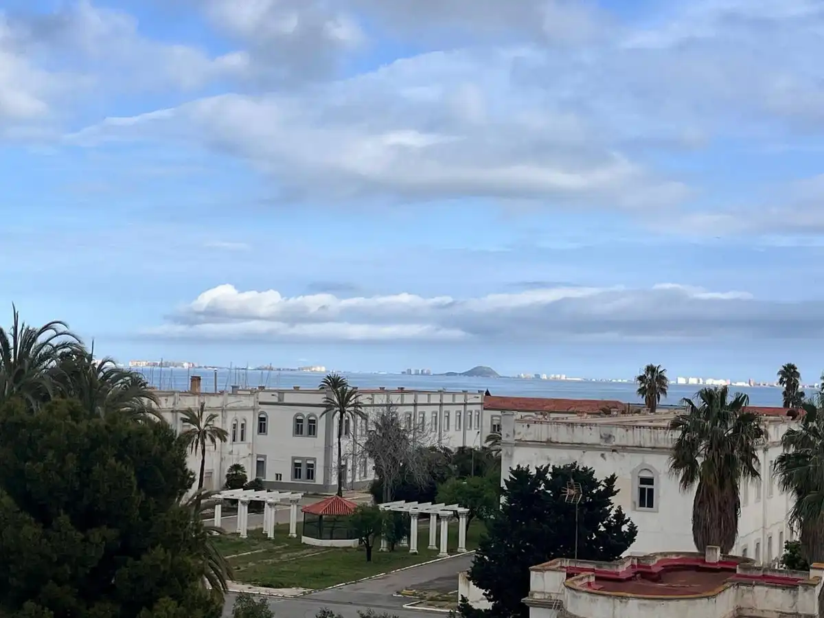 Vista exterior de Apartament en venda en Los Alcázares amb Terrassa i Alarma