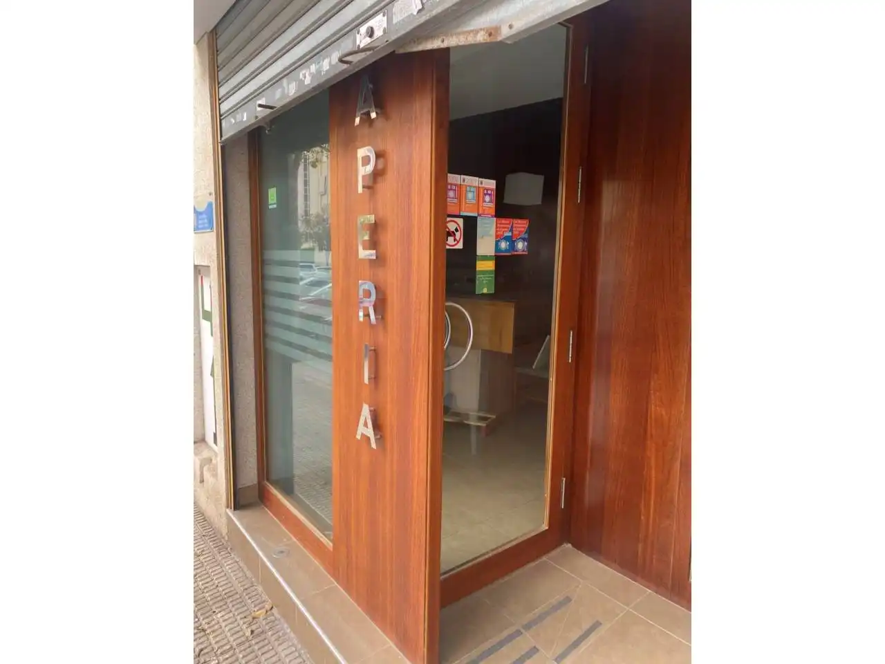 Local en venda en Sant Joan d'Alacant amb Aire condicionat i Alarma
