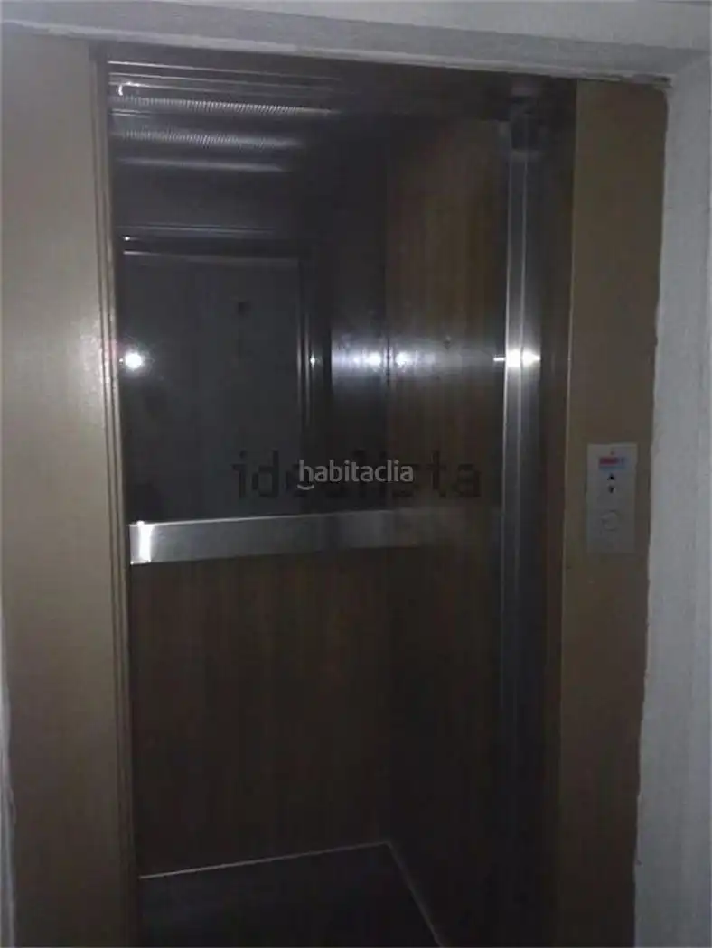 Individual de lloguer a Calle de Ferraz 8, imagen 5
