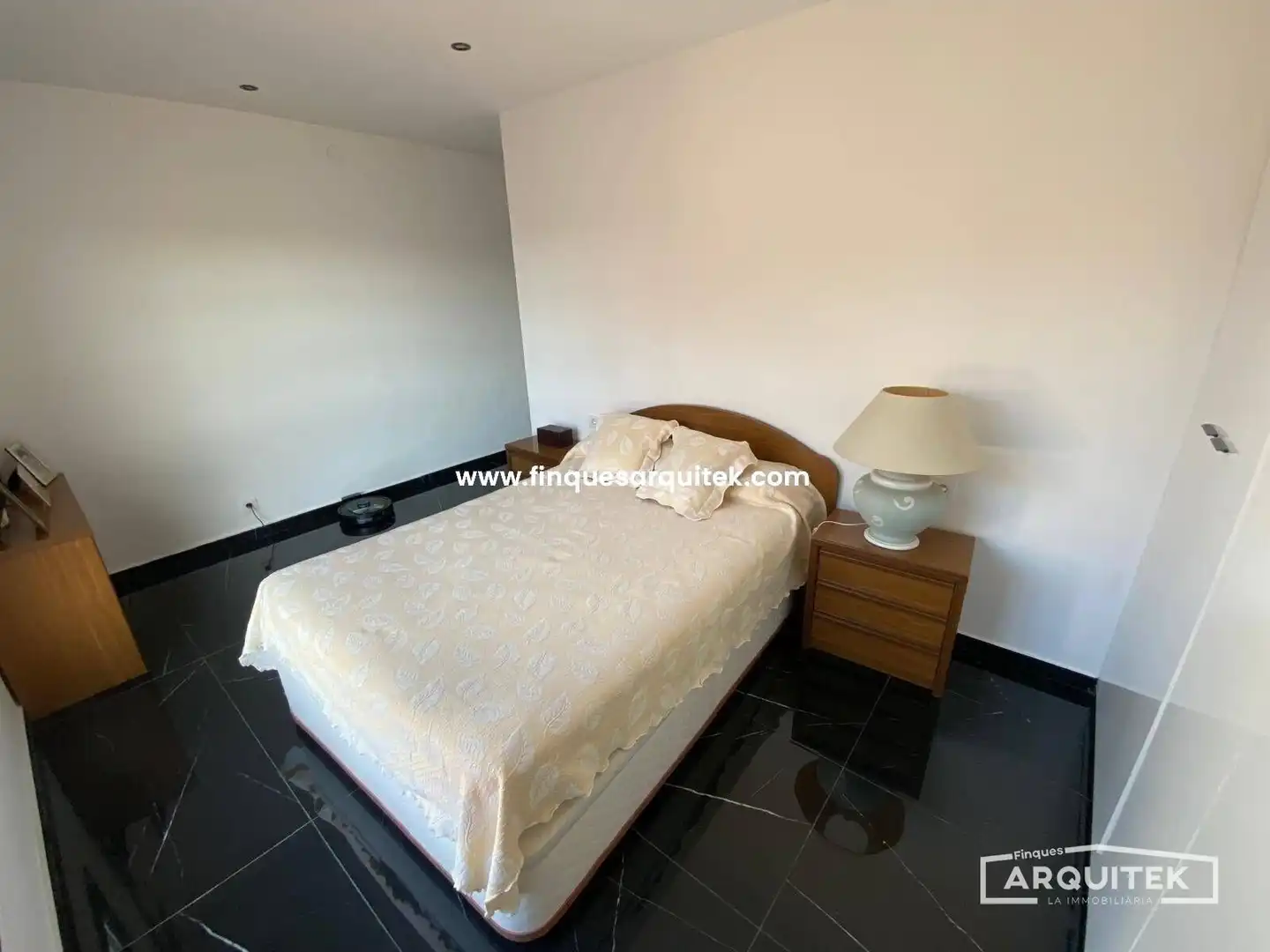 Casa adosada en venta en Rosselló