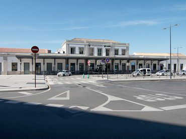 Local comercial de lloguer a Calle Halcón 20B
