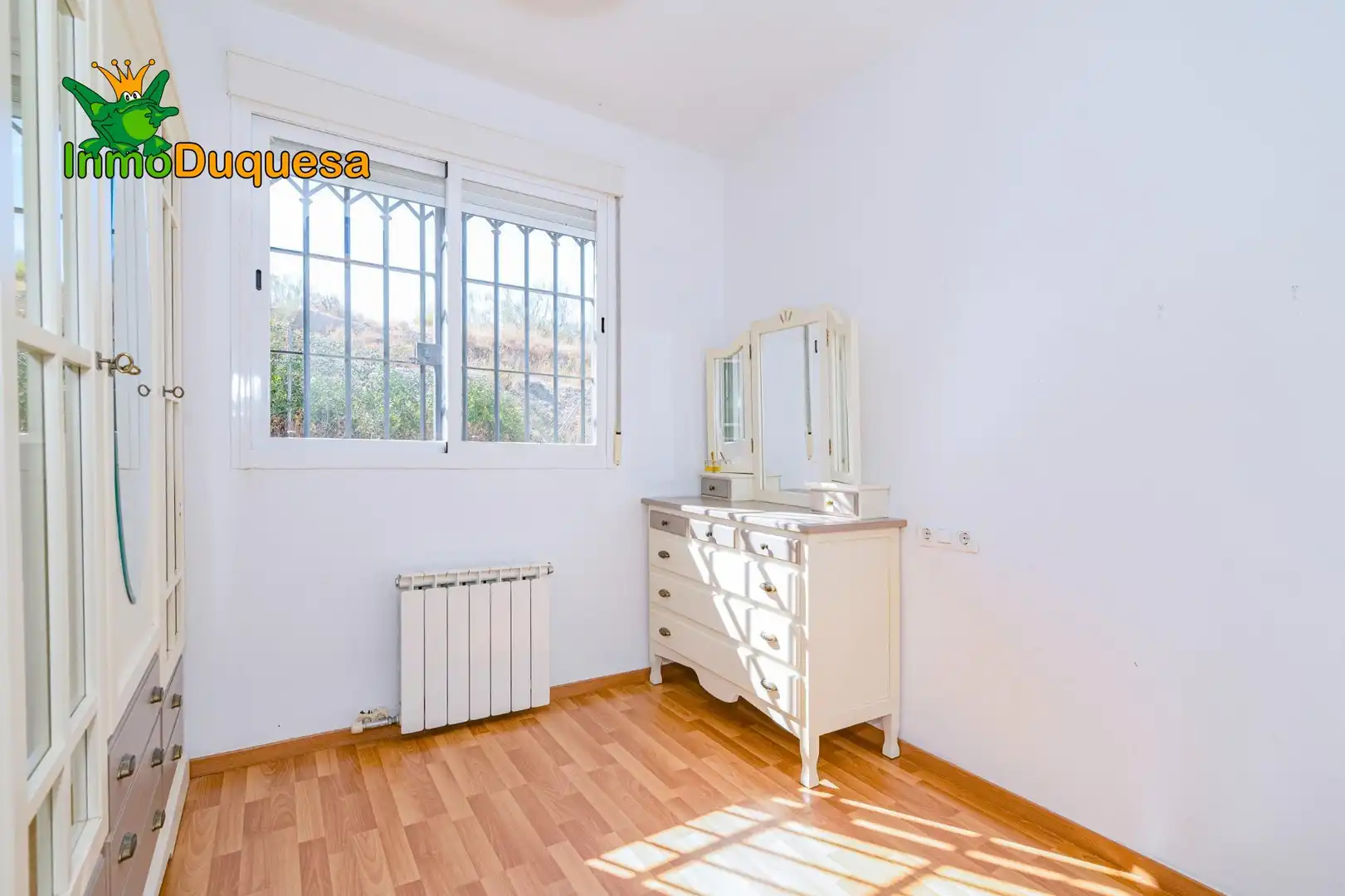 Semi-detached house with terrace for sale in Jun, imagen 26